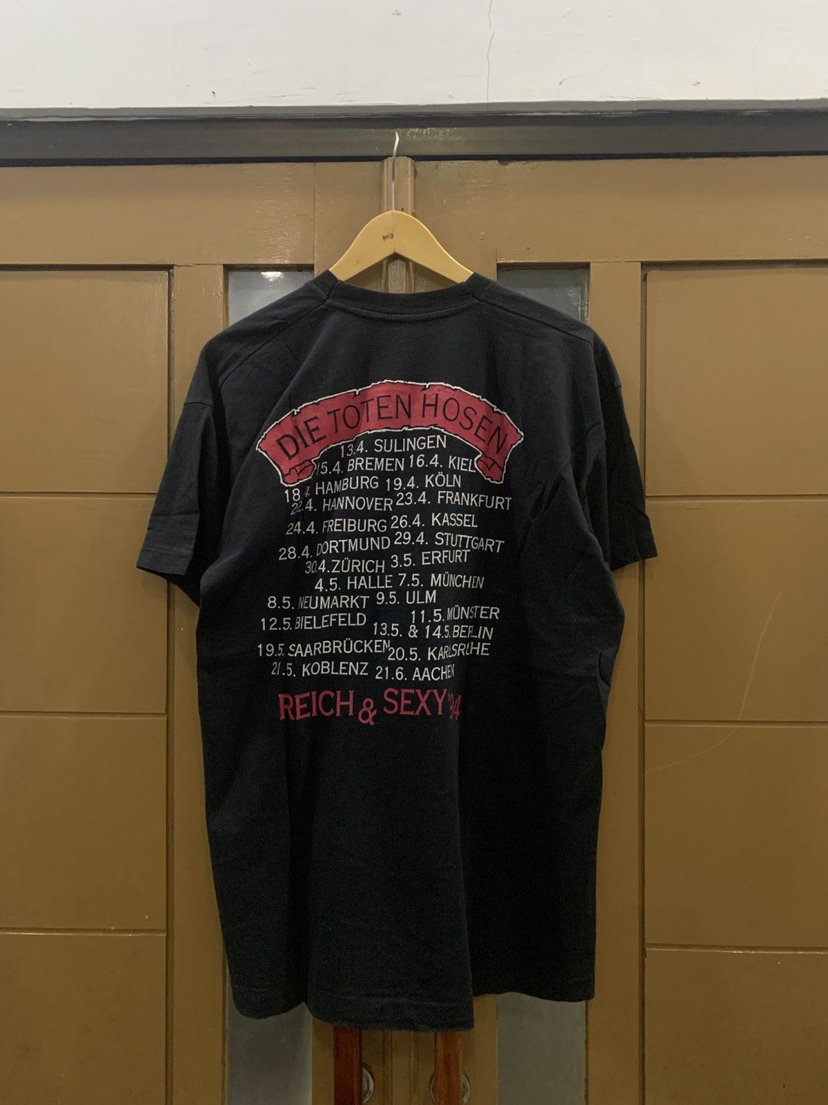 Other Vintage 1994 DIE TOTEN HOSEN (Germany Punk Rock Band) Size US XL / EU 56 / 4 - 4 Thumbnail