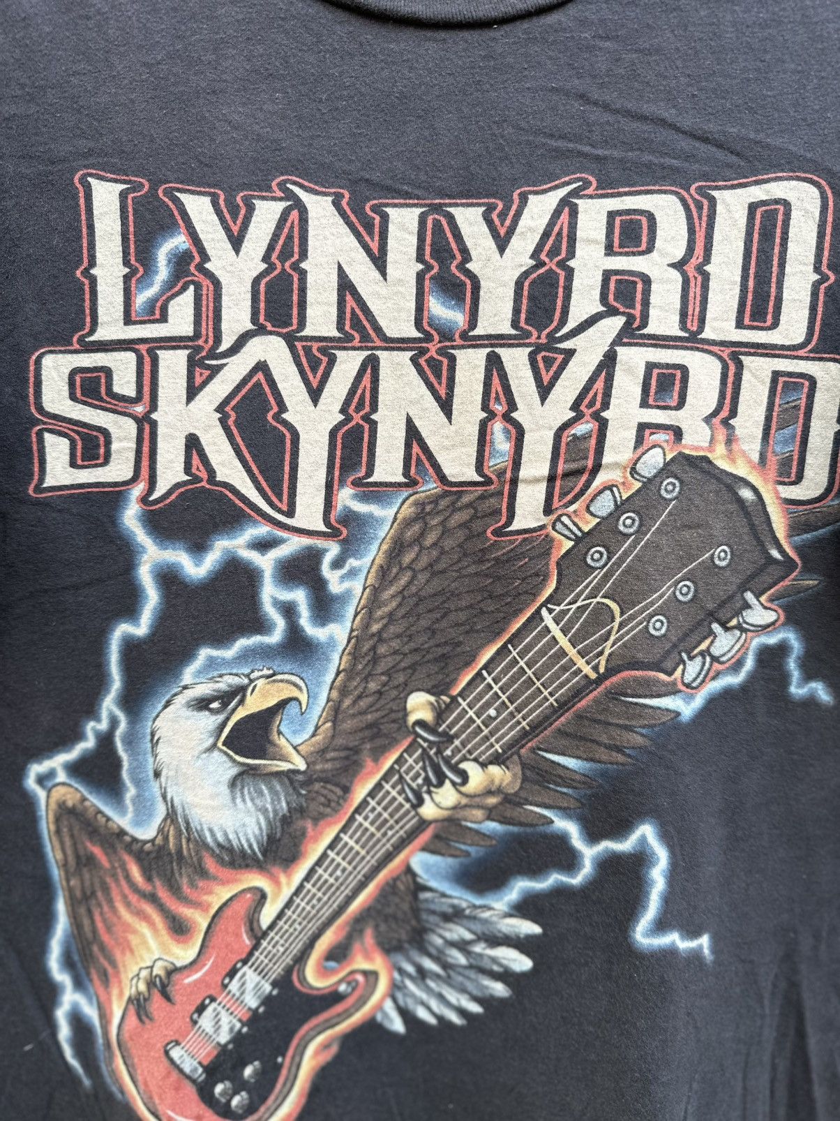 Band Tees Vintage Band Lynyrd Skynyrd Thunder Faded Tee Size US XL / EU 56 / 4 - 2 Thumbnail