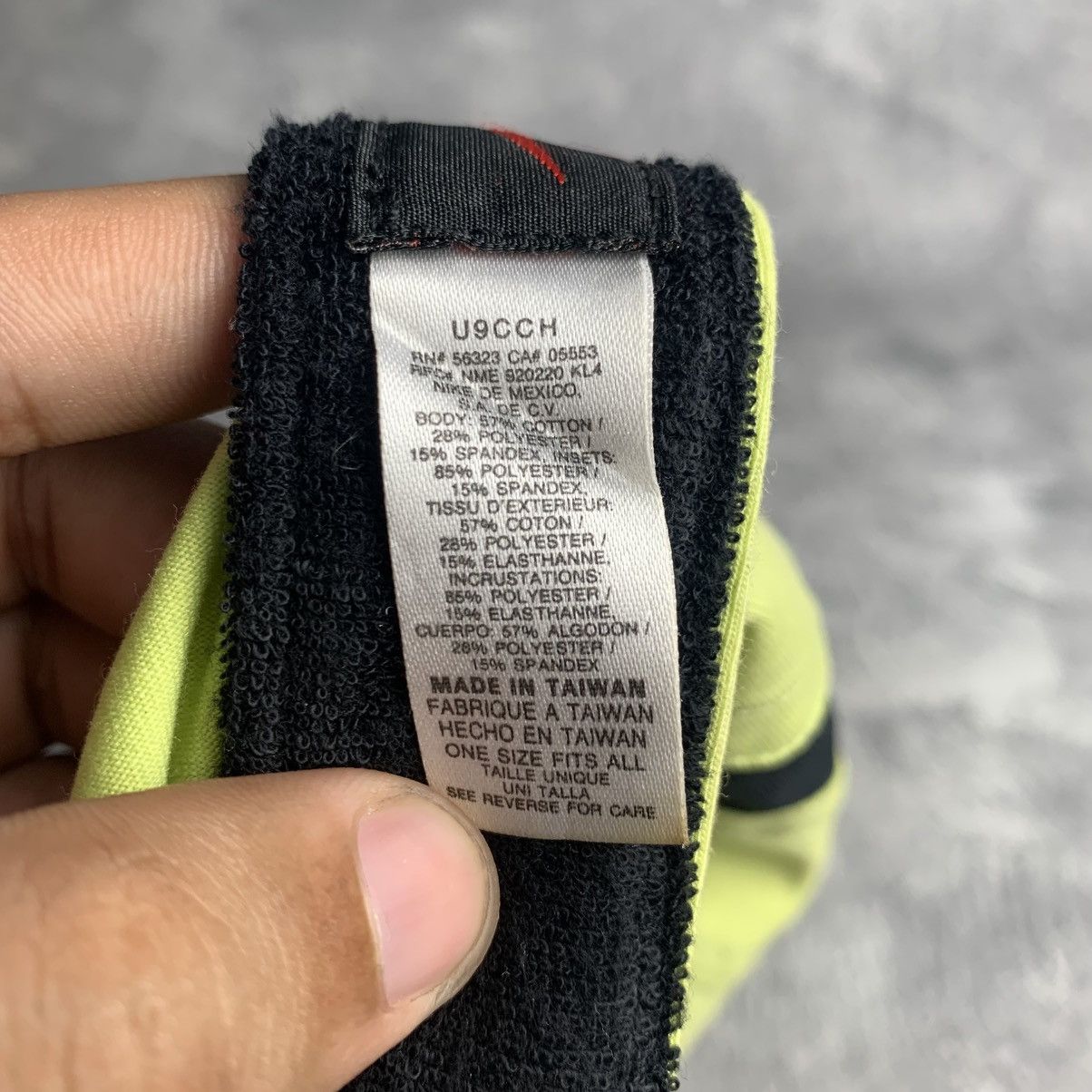 Nike Vintage Nike Clima FIT Yellow Running Hat U9CCh Size ONE SIZE - 7 Thumbnail