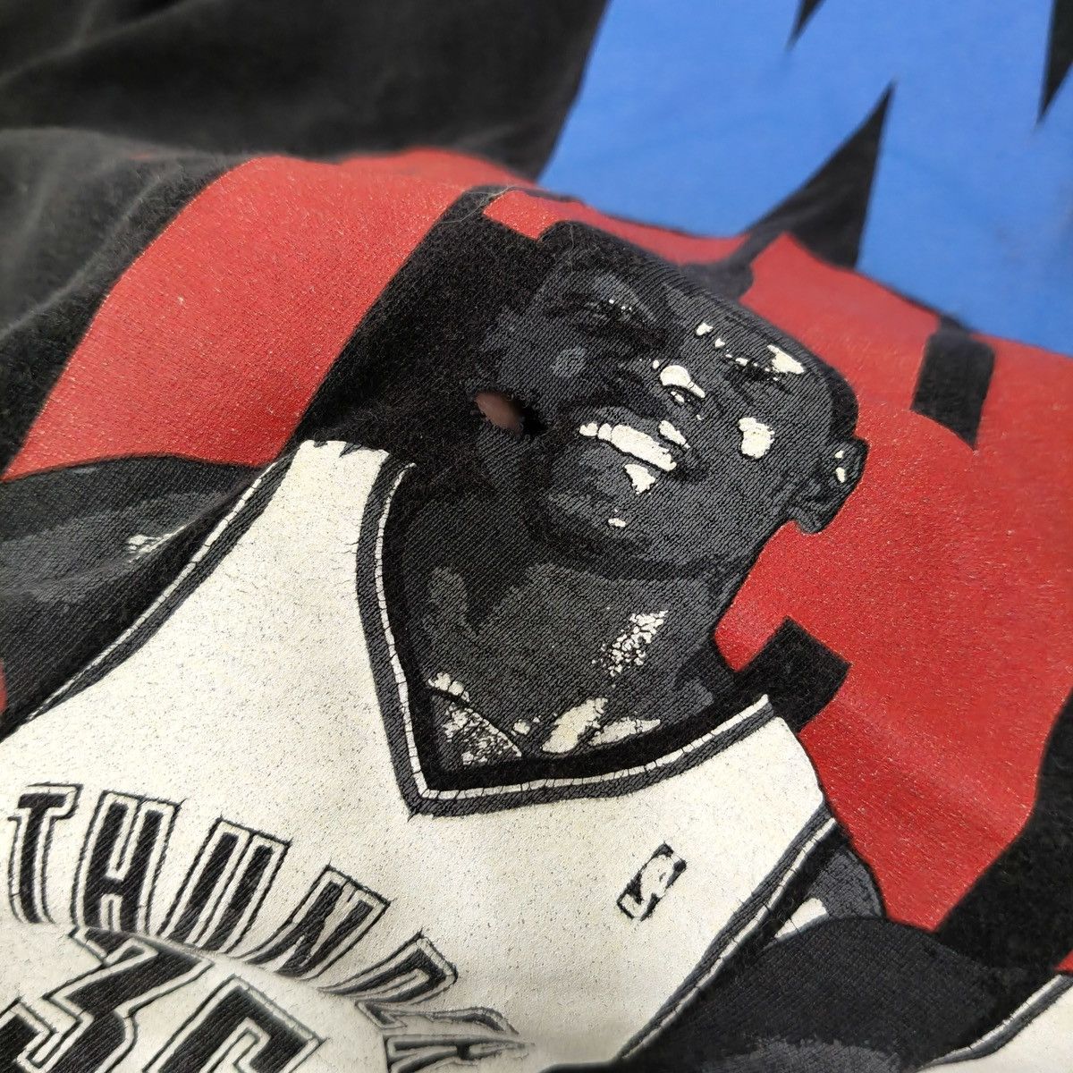 NBA NBA Oklahoma City Thunder We Run This Tshirt Size US L / EU 52-54 / 3 - 10 Thumbnail