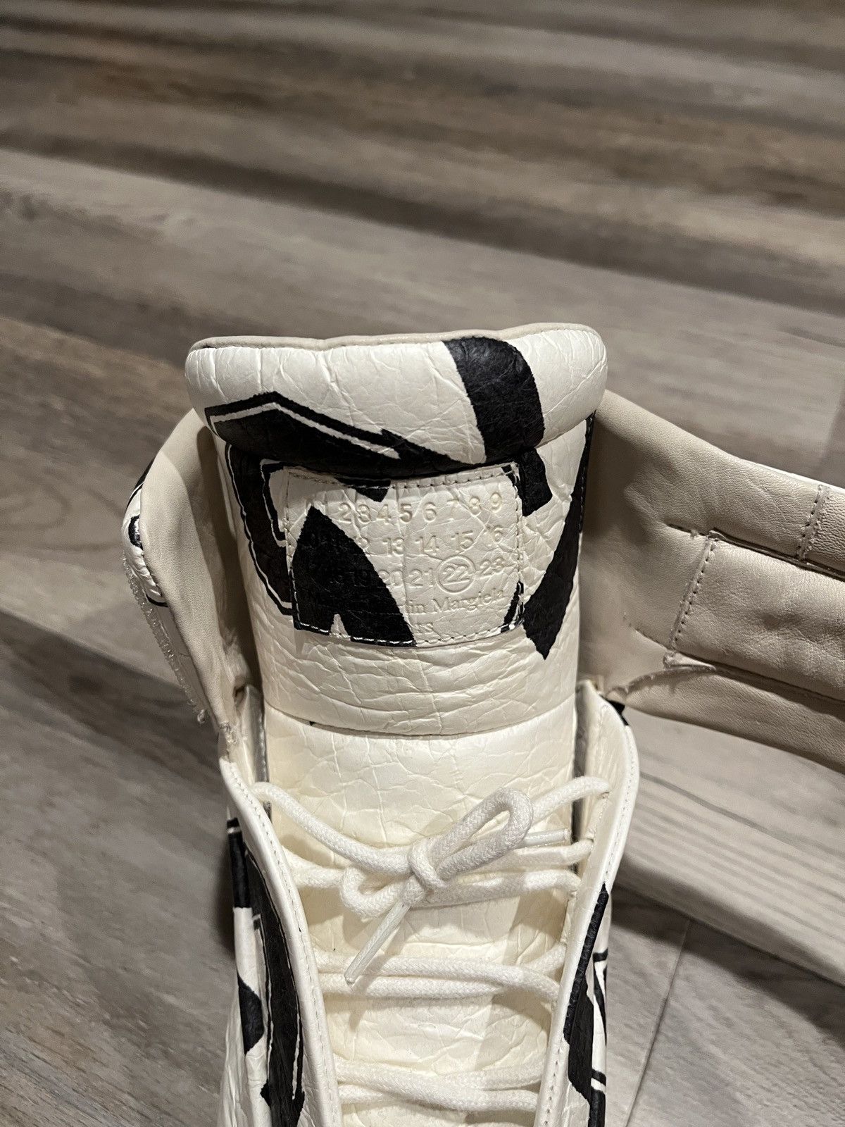 Maison Margiela Maison Margiela future numerical Size US 12 / EU 45 - 5 Thumbnail
