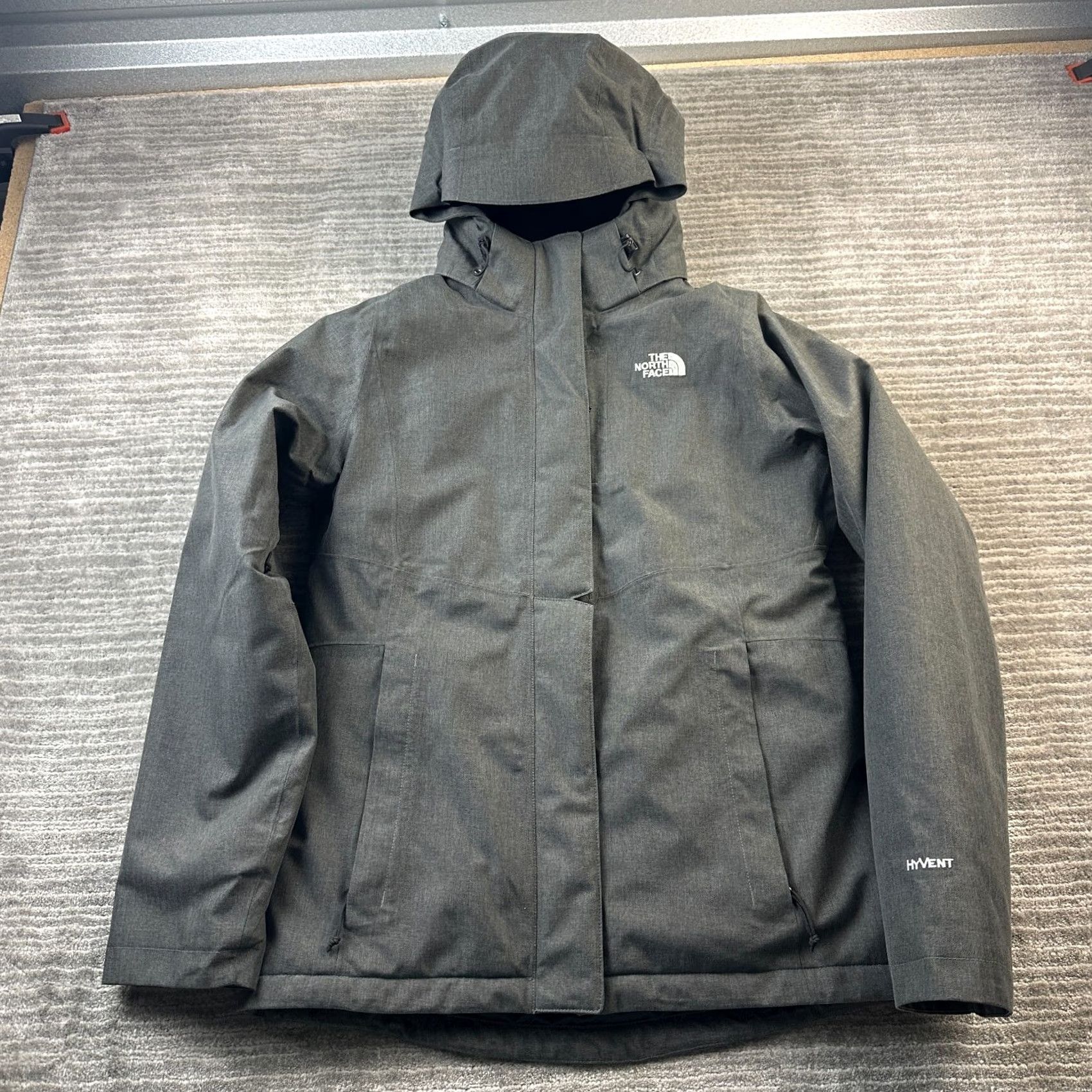 The North Face The North Face Jacket Womens Small Gray Inlux Insulated Hyvent Parka Size S / US 4 / IT 40 - 2 Thumbnail
