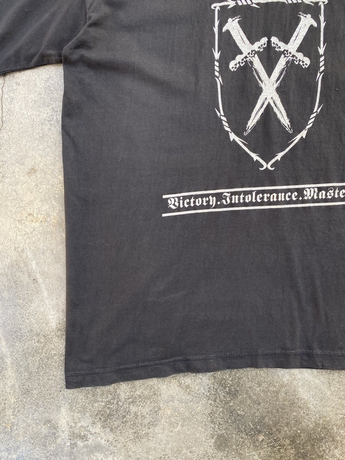 Band Tees Sick🔥Rare Vintage Revenge War Metal Band Tees Size US XL / EU 56 / 4 - 4 Thumbnail