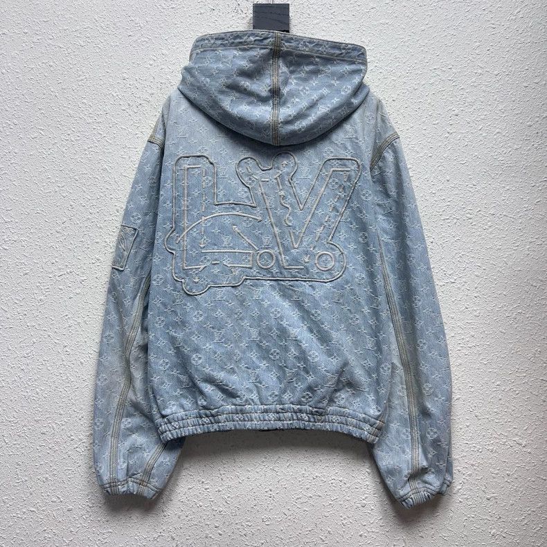Louis Vuitton Louis Vuitton Full print presbyopic denim hooded jacket Size US M / EU 48-50 / 2 - 2 Thumbnail