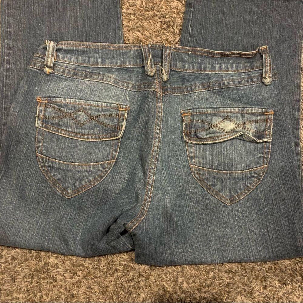 Mossimo Women’s Mossimo Capris Size 34" / US 12 / IT 48 - 1 Thumbnail