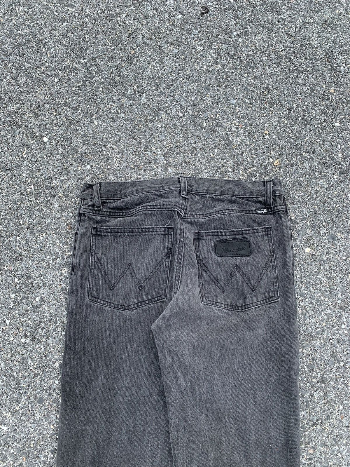 Marc Jacobs × Wrangler Marc Jacob’s Wrangler Faded Black Jeans Size US 30 / EU 46 - 2 Thumbnail