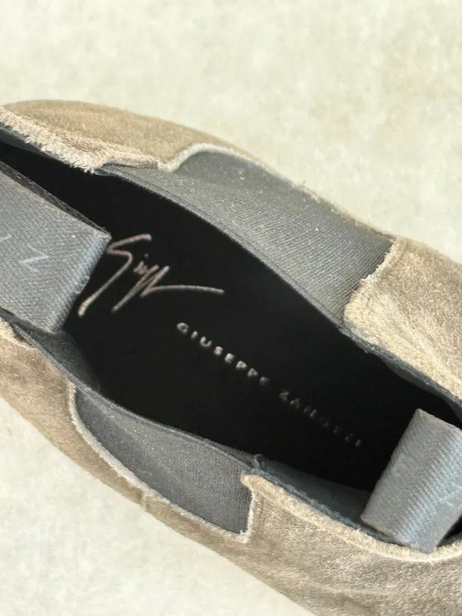 Giuseppe Zanotti Giuseppe Zanotti Tern Suede Leather Chelsea Boots Size US 11 / EU 44 - 11 Thumbnail