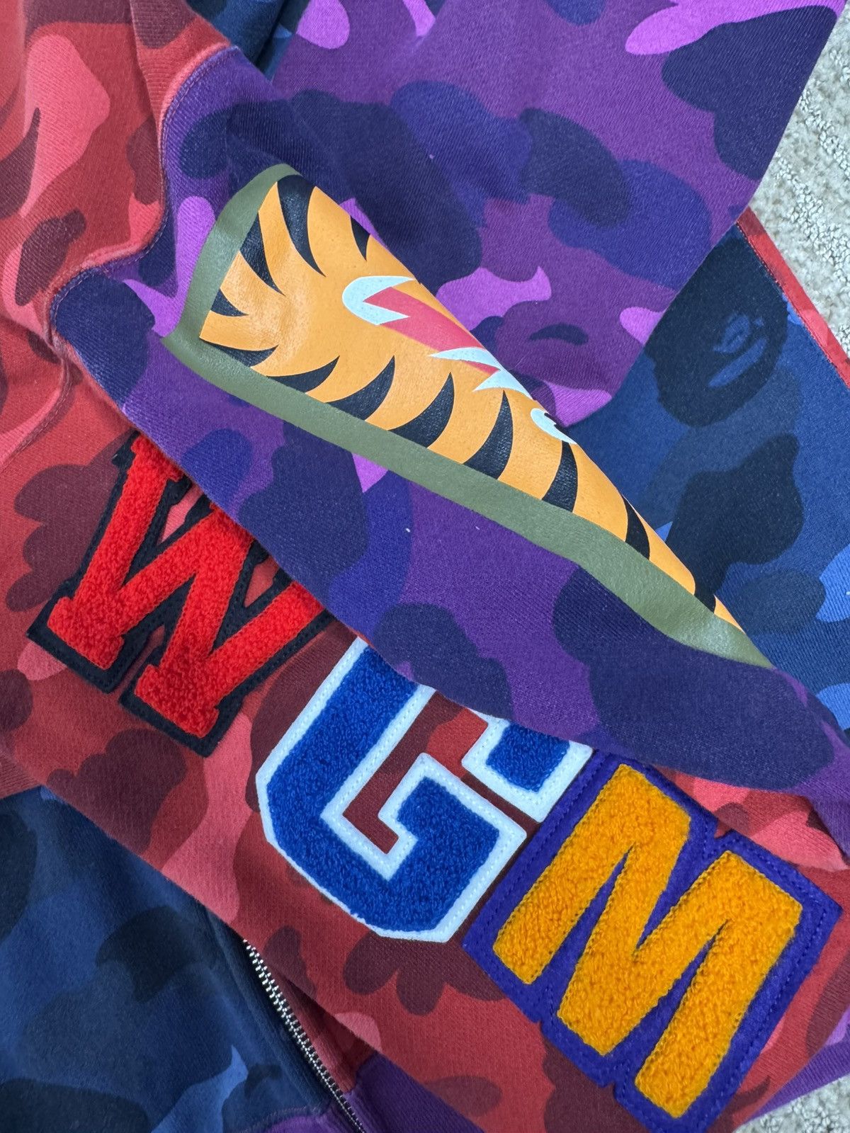Bape BAPE Color Camo Crazy Shark Full Zip Hoodie Size US XL / EU 56 / 4 - 5 Thumbnail
