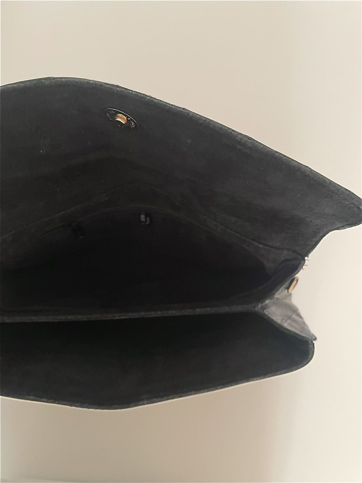 Vintage Vintage Black Leather Clutch Size ONE SIZE - 7 Thumbnail