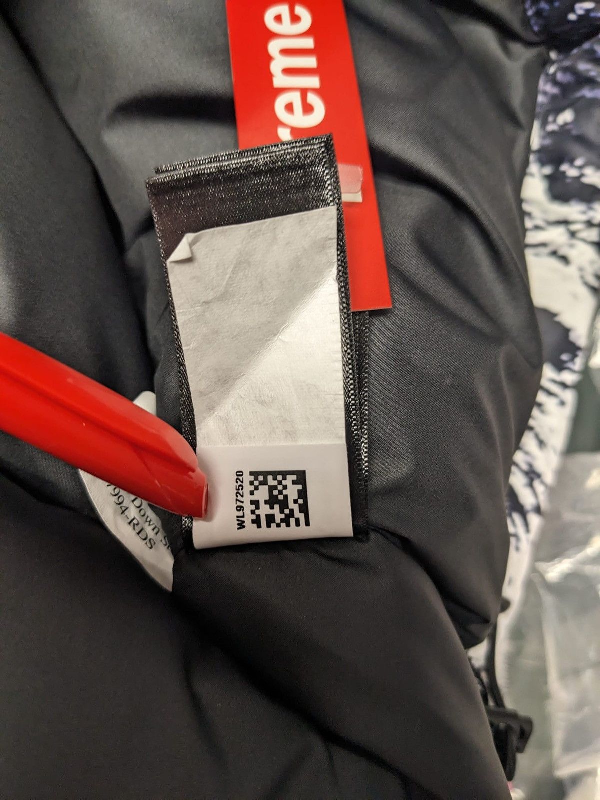 Supreme FW17 SUPREME THE NORTH FACE MOUNTAIN BALTORO JACKET M Size US M / EU 48-50 / 2 - 8 Thumbnail