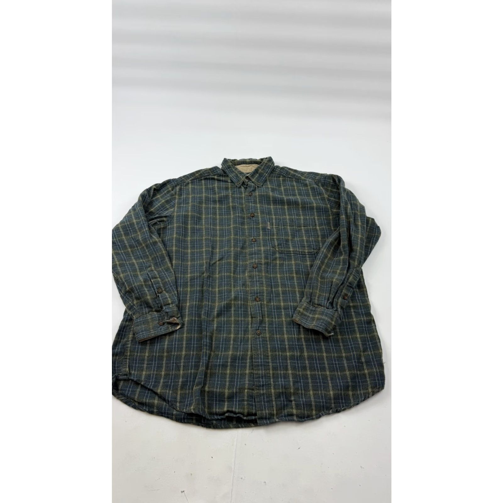 Vintage VINTAGE Woolrich Shirt Mens L Blue Plaid Flannel Button-Front Long Sleeve Casual Size US L / EU 52-54 / 3 - 2 Thumbnail