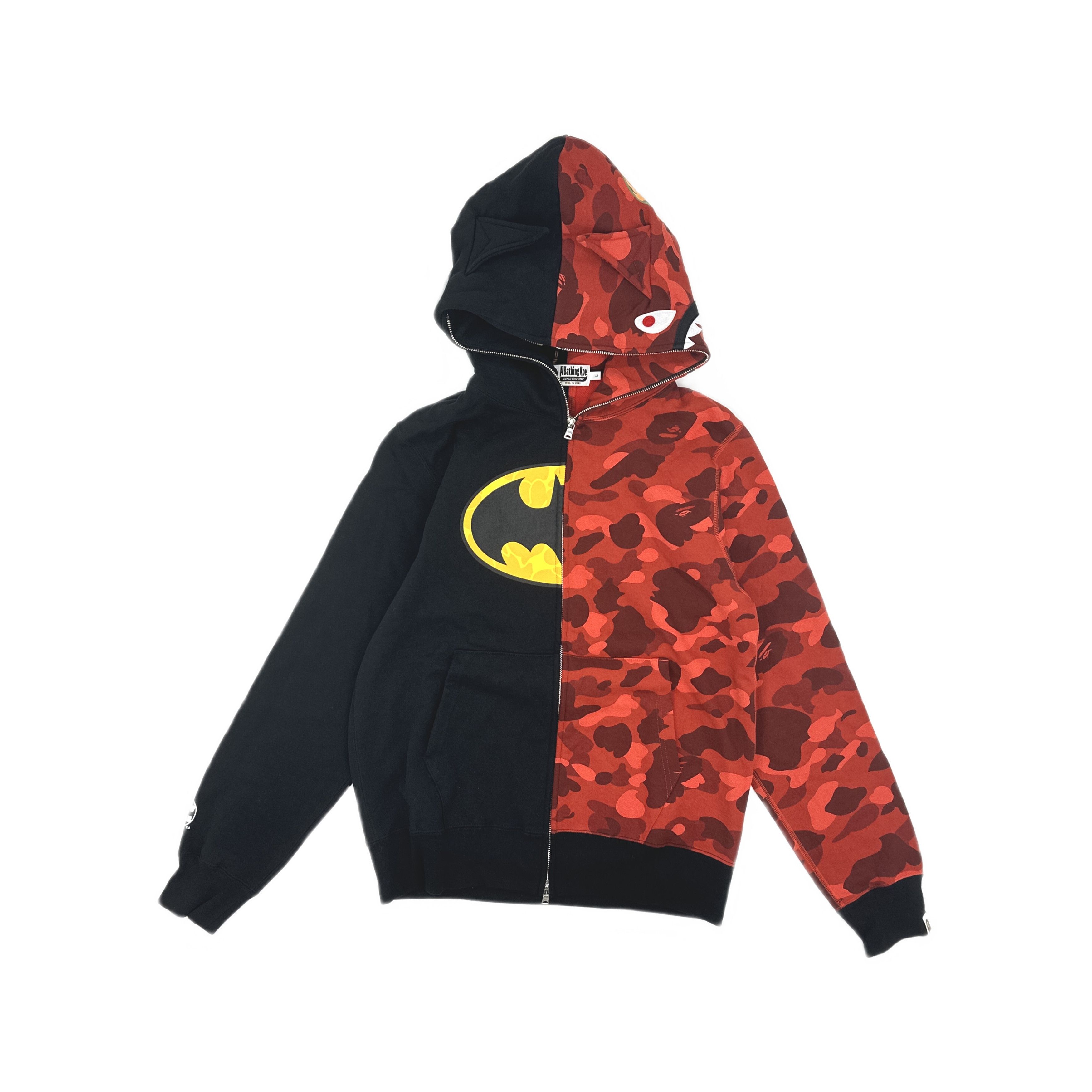 Bape A BATHING APE x DC Batman Camo Shark Hoodie Size L Size US L / EU 52-54 / 3 - 1 Thumbnail