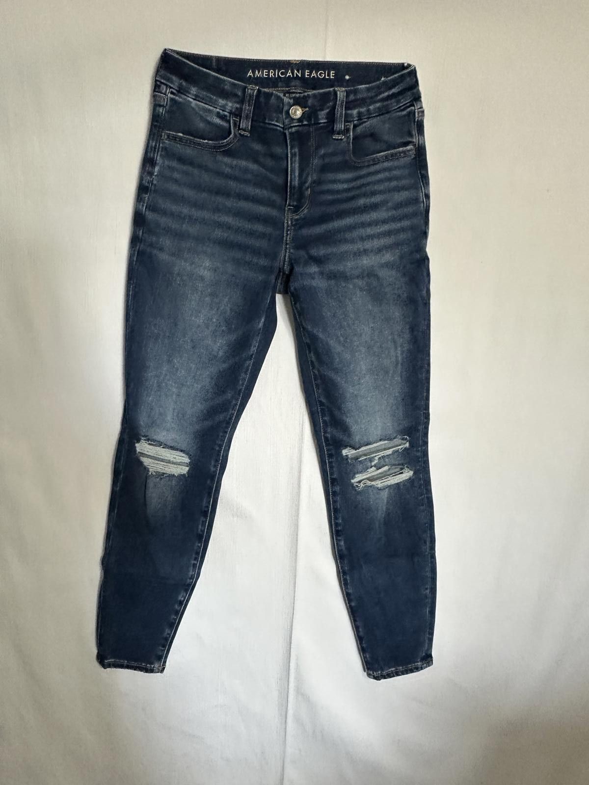 American Eagle Outfitters American Eagle Distressed High-Waisted Skinny Jeans - Size 6 Size 28" / US 6 / IT 42 - 1 Thumbnail