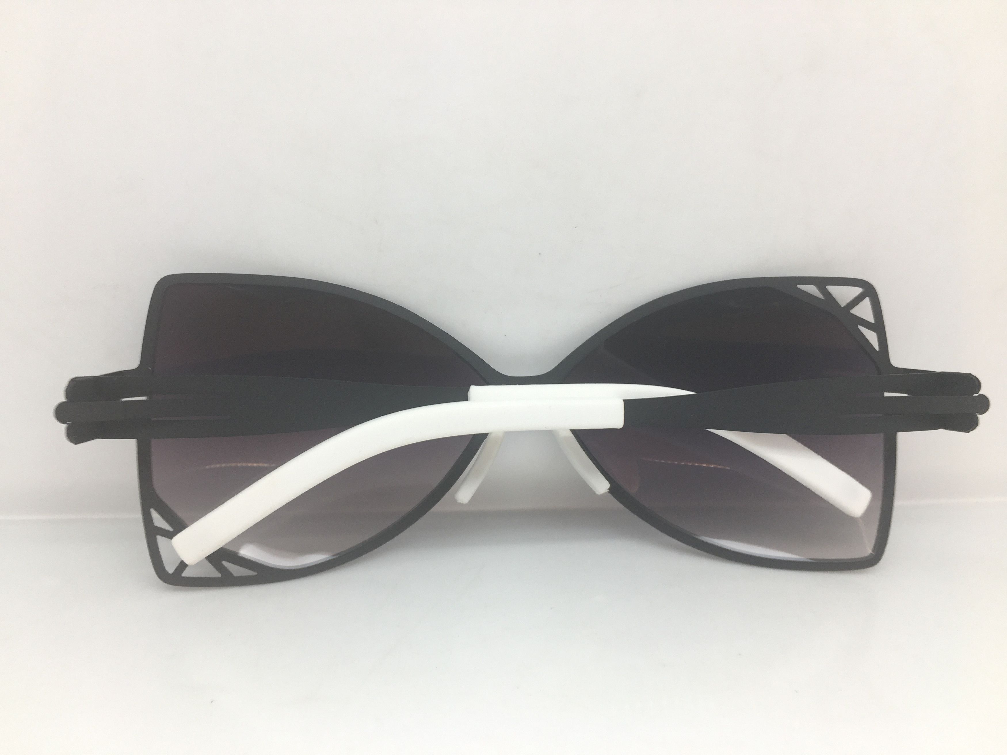 Other Matte Black Alloy Asymmetric Cat Eye Sunglasses Frame Size ONE SIZE - 6 Thumbnail