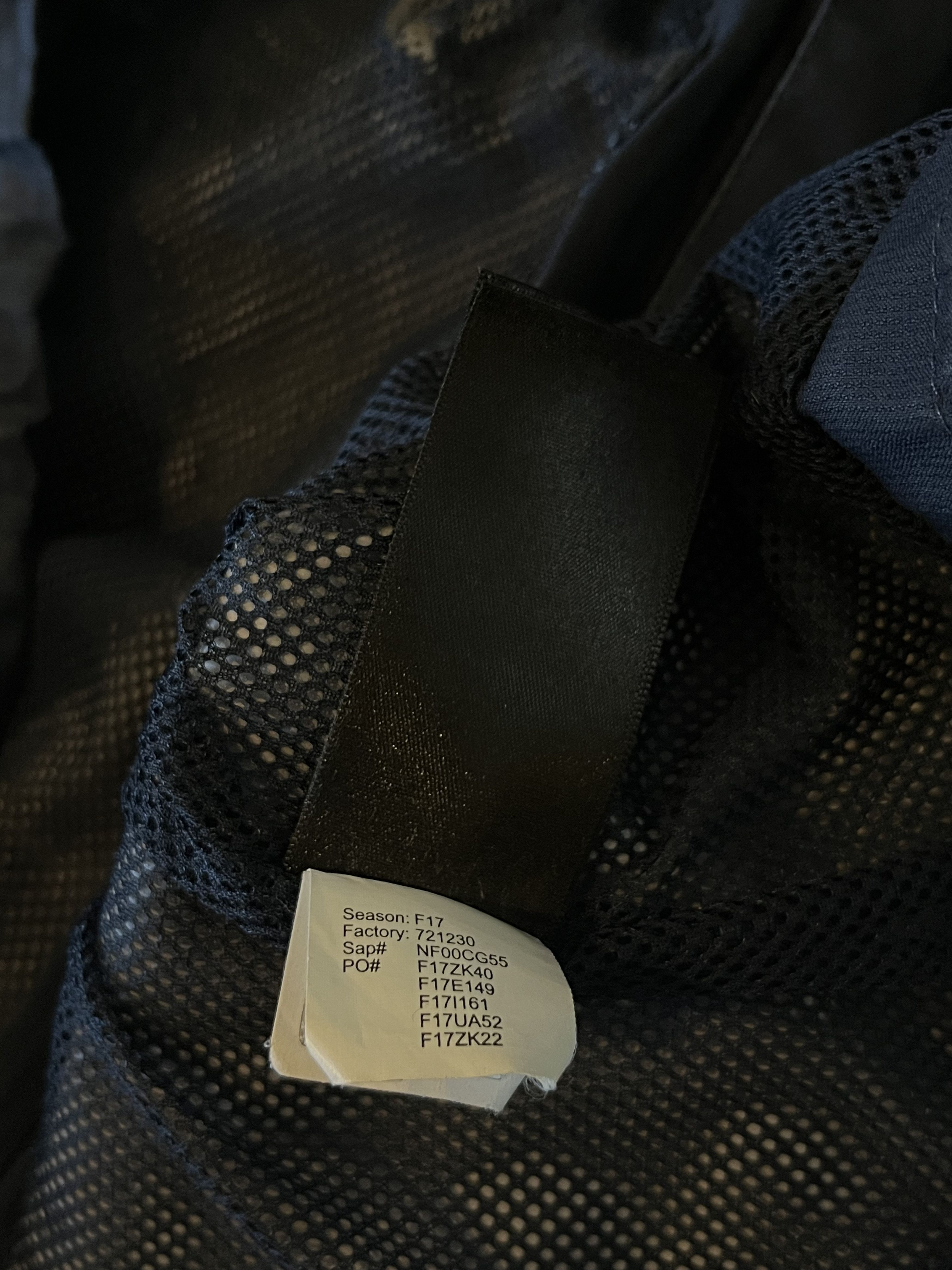 The North Face The North Face DryVent Navy Outwear Light Jacket Size US L / EU 52-54 / 3 - 11 Thumbnail