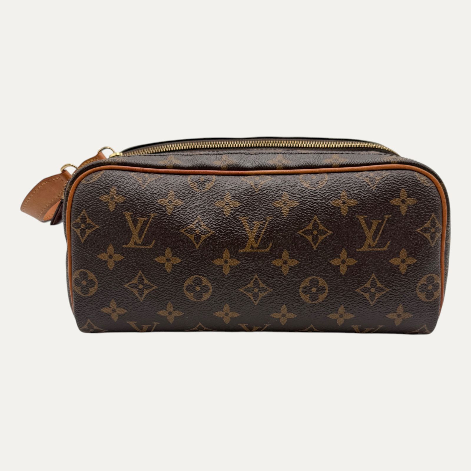 Louis Vuitton Louis Vuitton Dopp Kit Toiletry Pouch Size ONE SIZE - 1 Thumbnail