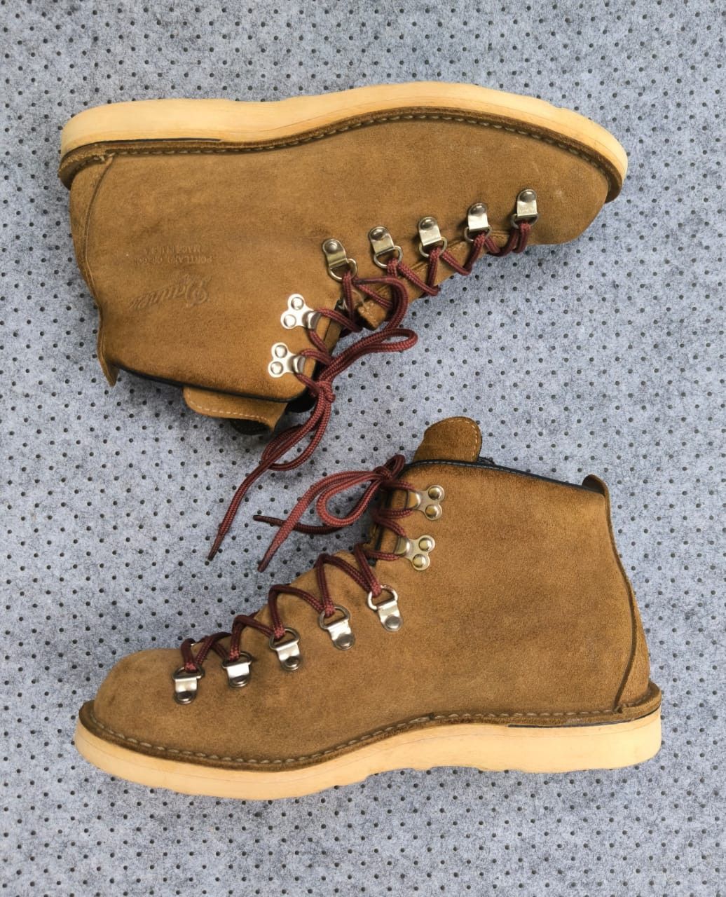 Danner NEW BALANCE x DANNER Mountain Light Overton boot Size US 9 / EU 42 - 1 Thumbnail