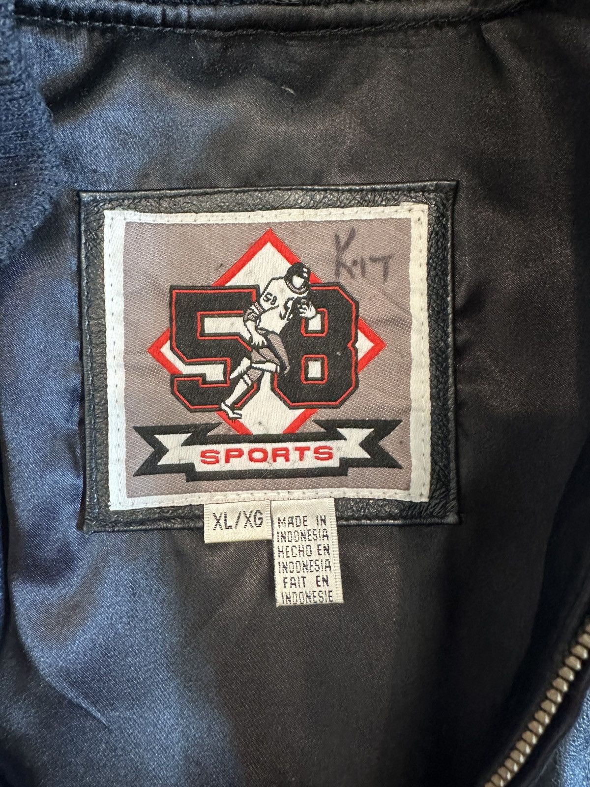 NFL Vintage Tennessee Titans Leather Patch Bomber Jacket XL Size US XL / EU 56 / 4 - 6 Thumbnail