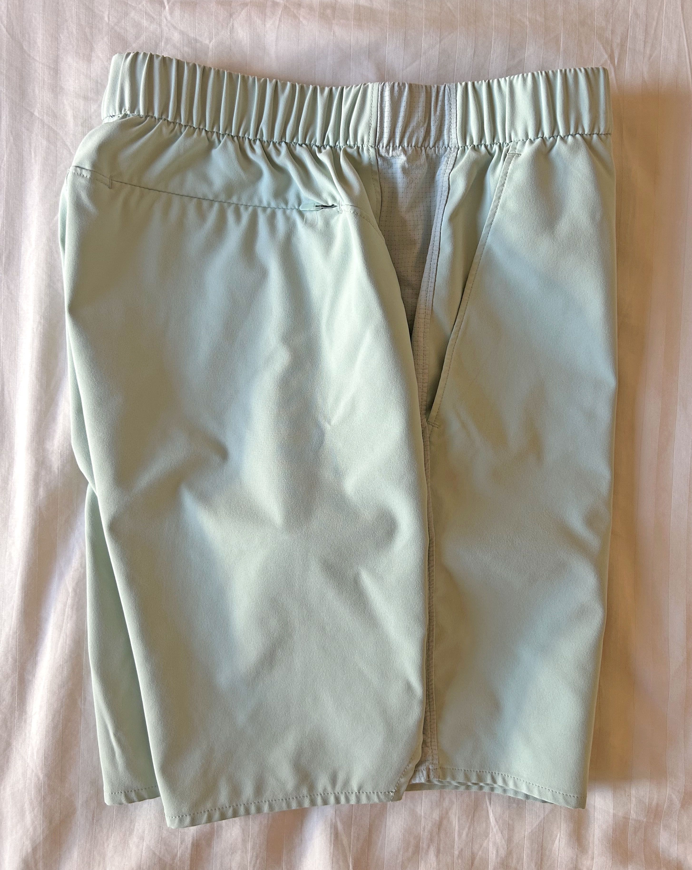 Outdoor Voices Outdoor Voices Train 6" Short M Color Laurel Wreath Size US 32 / EU 48 - 1 Thumbnail