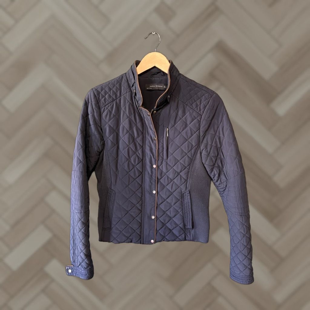 Zara Zara Woman Blue Full Zip Quilted Jacket Long Sleeve M Medium Womens Jacket Quilted Full Zip Blue Size M / US 6-8 / IT 42-44 - 1 Thumbnail