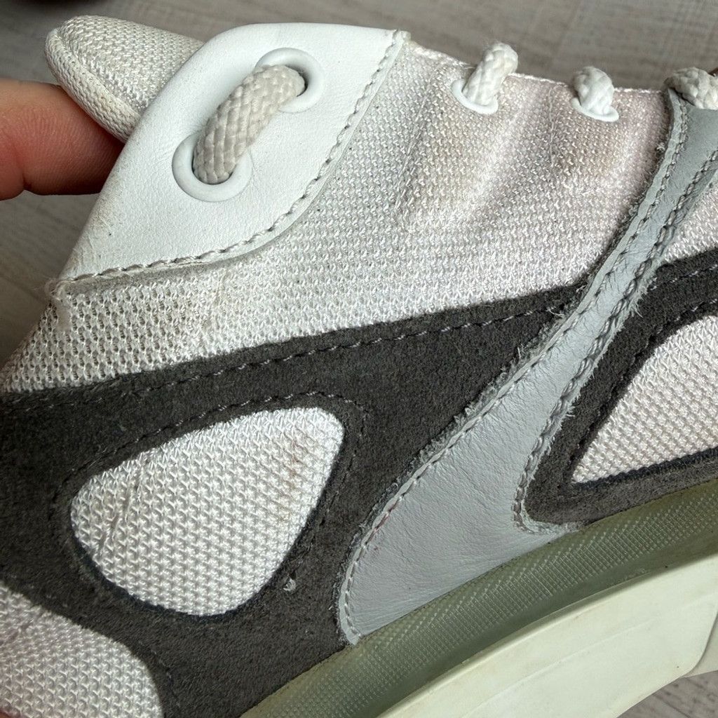 Givenchy Givenchy White & Pink GIV 1 TR Sneakers Low Top Size 40 Size US 10 / IT 40 - 8 Thumbnail