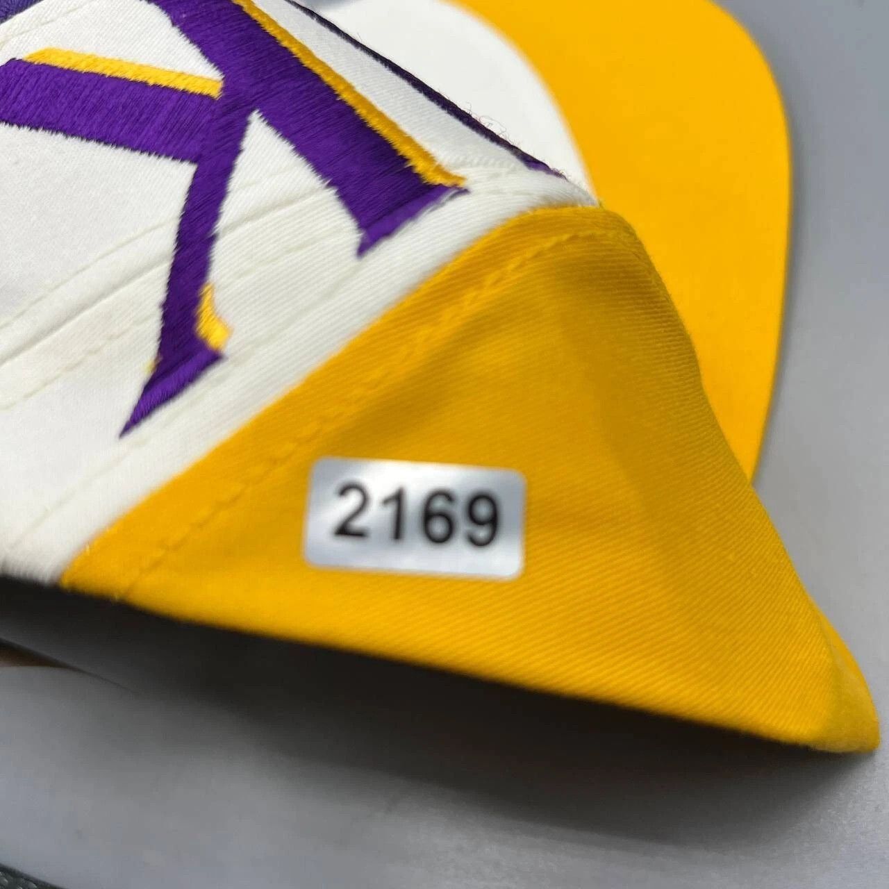 Twins Enterprise Inc. × Vintage Minnesota Vikings Hat Men Purple Twins Enterprise Snap Back Size ONE SIZE - 8 Thumbnail