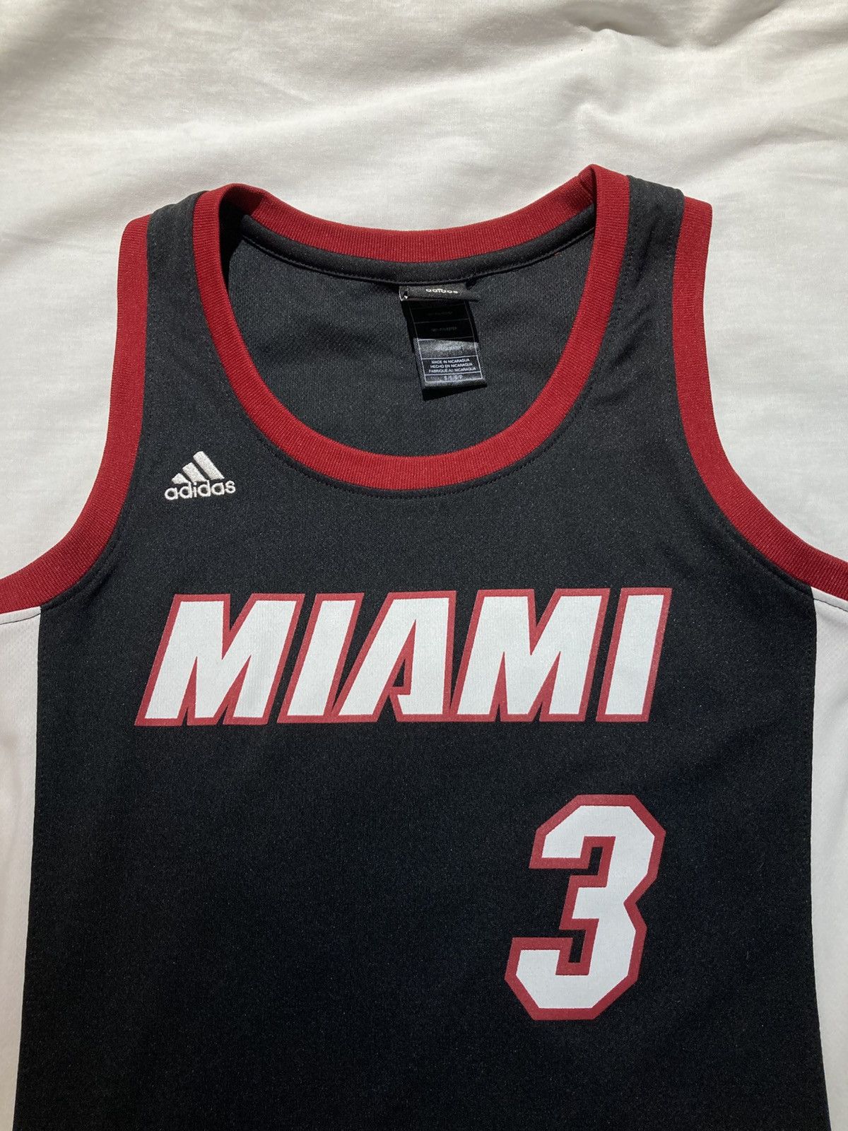 Adidas Dwayne Wade Miami Heat Jersey, Women’s size Small, NBA 4Her Size S / US 4 / IT 40 - 4 Thumbnail