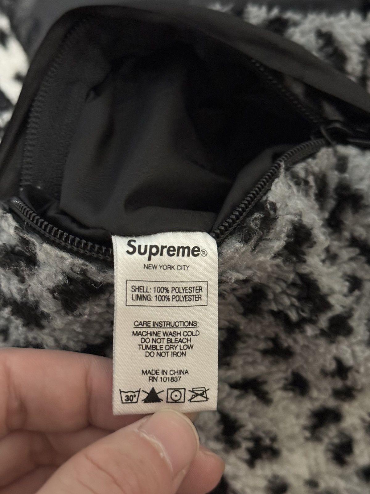 Supreme Supreme White leopard fleece reversible Jacket Size US L / EU 52-54 / 3 - 4 Thumbnail