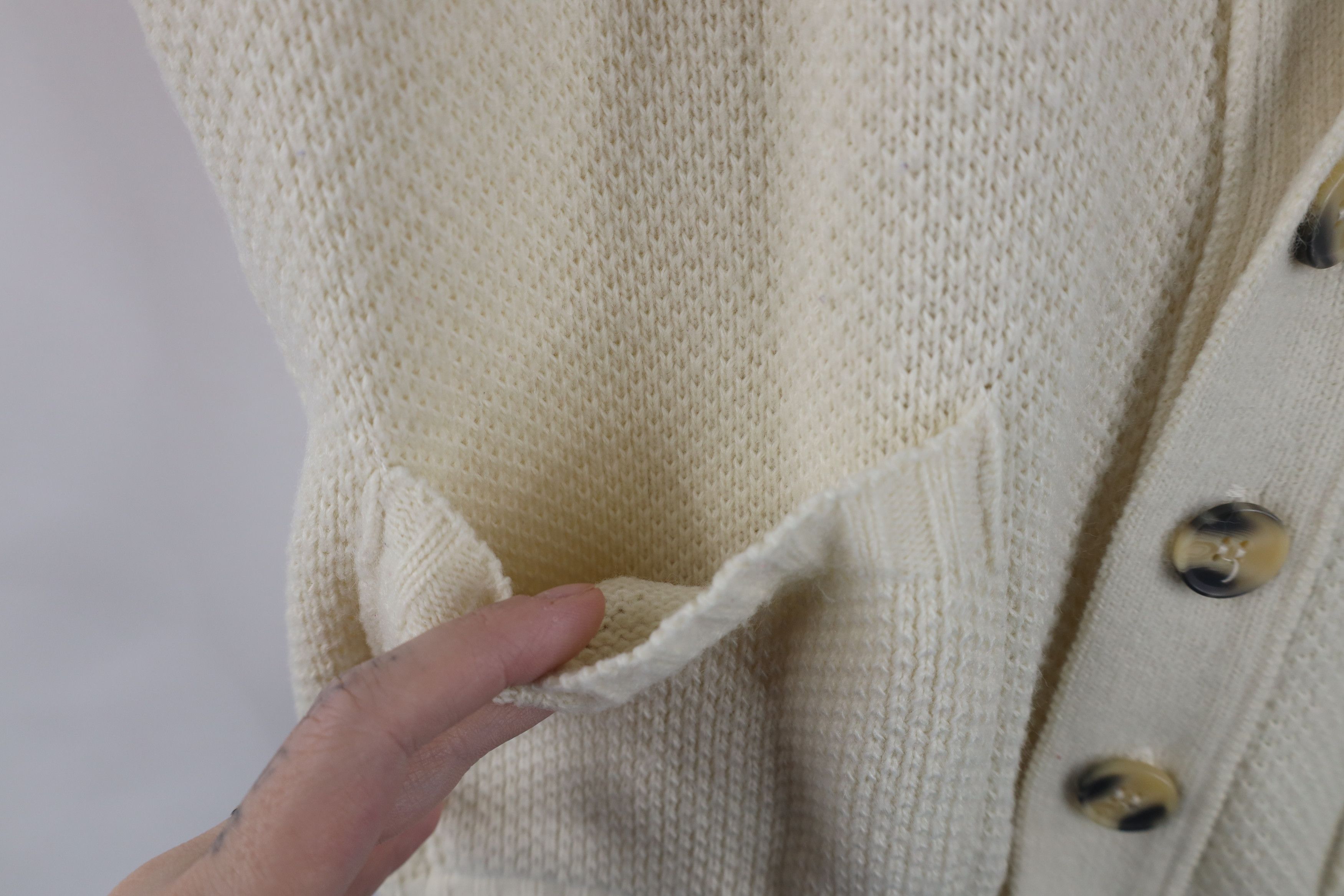 Vintage Vintage 90s Streetwear Waffle Knit Cardigan Sweater Vest USA Size US M / EU 48-50 / 2 - 5 Thumbnail