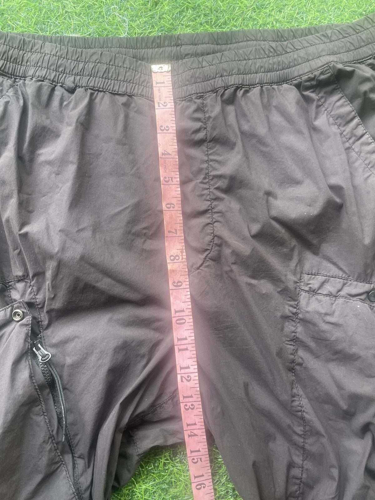 C.P. Company Authentic CP Company Chrome-R Lens Cargo Pants (LENS BROKEN Size US 34 / EU 50 - 6 Thumbnail