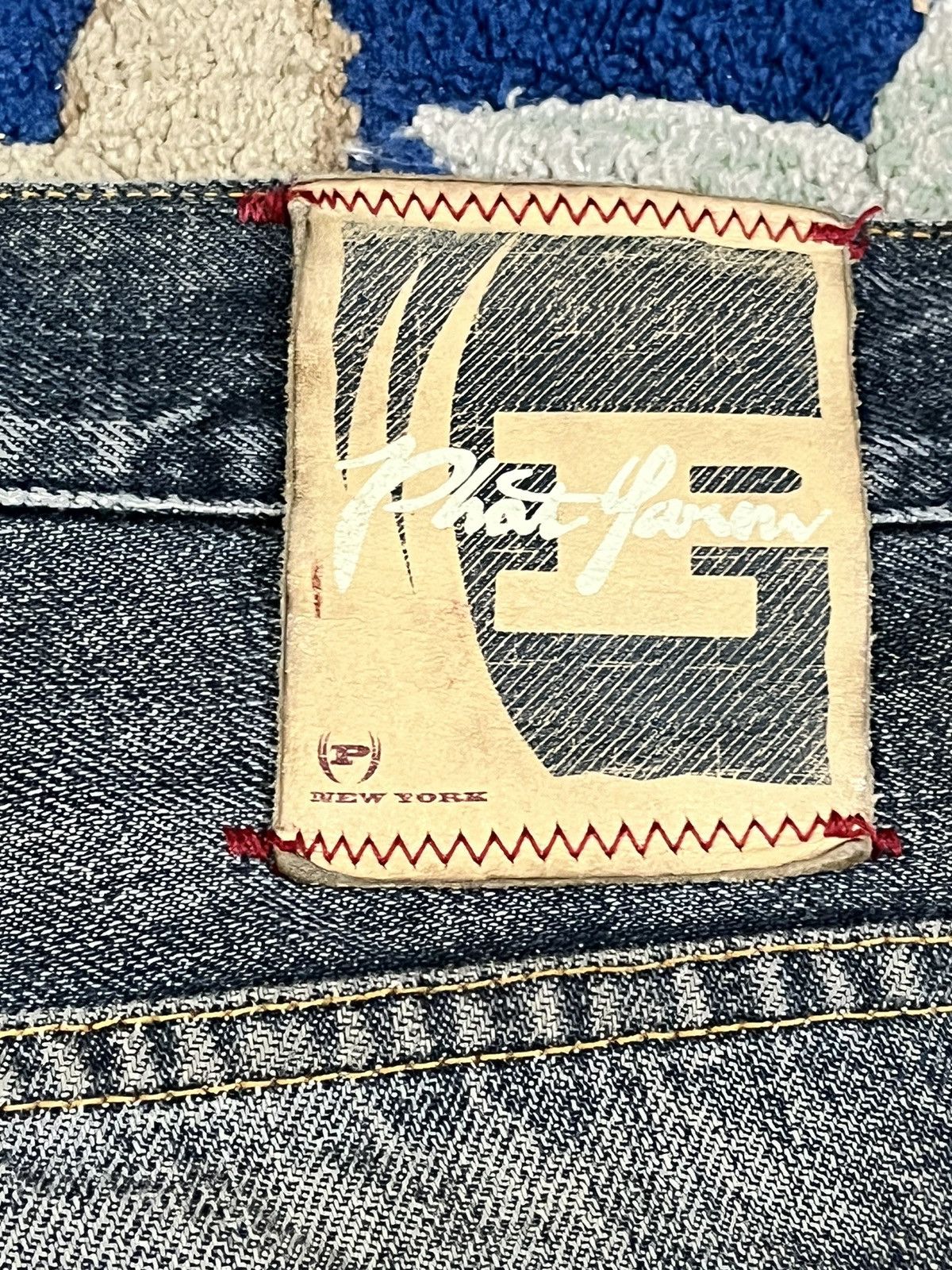 Phat Farm Vintage Phat Farm Baggy Mudwash Denim Size US 35 - 11 Thumbnail