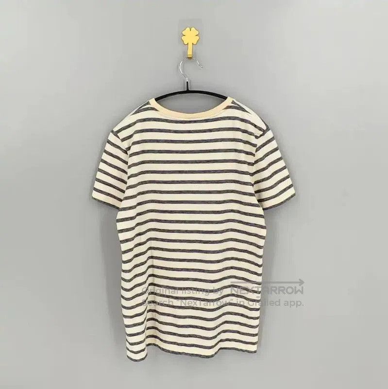 Yves Saint Laurent YSL Striped Cotton T-Shirt in Beige . Size XS / US 0-2 / IT 36-38 - 2 Thumbnail