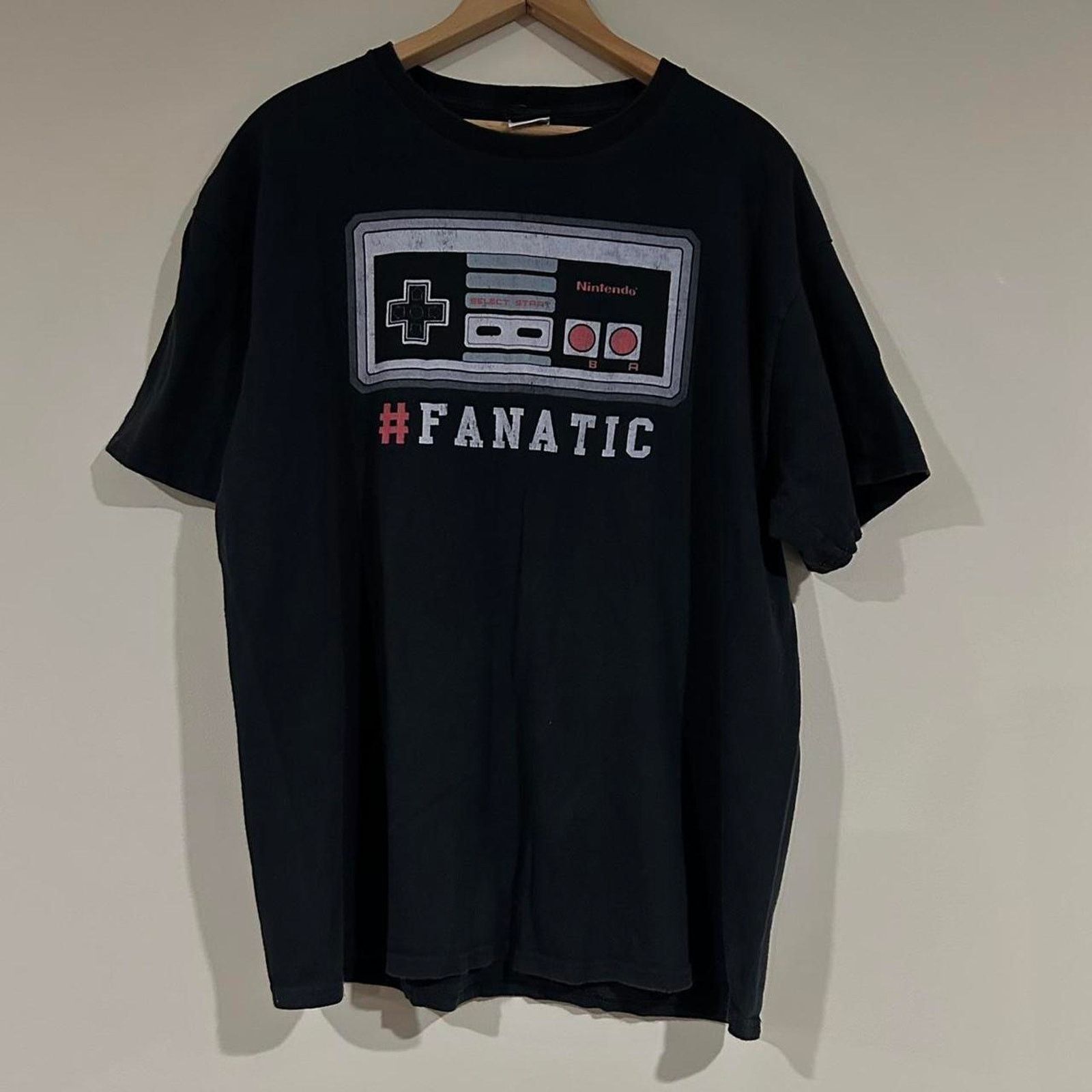 Nintendo Y2K Nintendo NES Fanatic Video Game Tee Shirt Size US XL / EU 56 / 4 - 1 Thumbnail