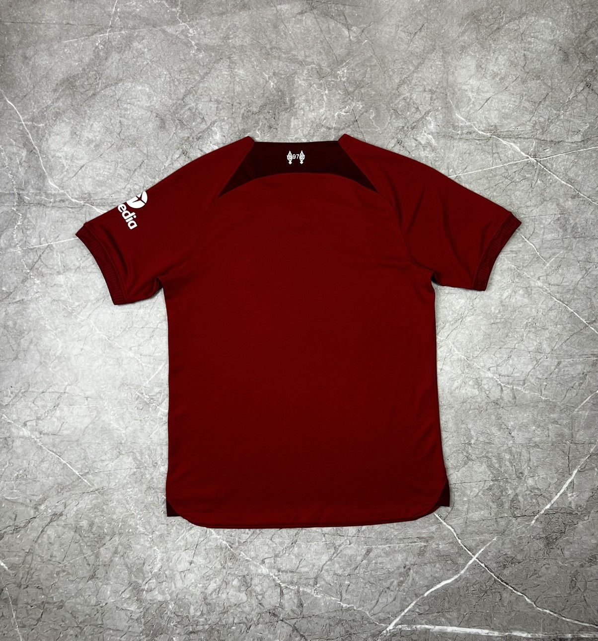 Nike × Vintage Liverpool soccer jersey Nike size S Size US S / EU 44-46 / 1 - 2 Thumbnail