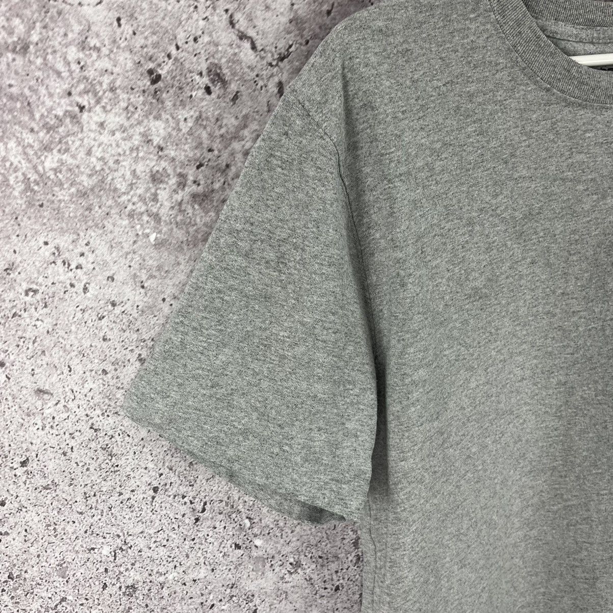 Carhartt Carhartt Wip T-Shirt Back Big Logo Relaxed Fit Size S Size US S / EU 44-46 / 1 - 4 Thumbnail