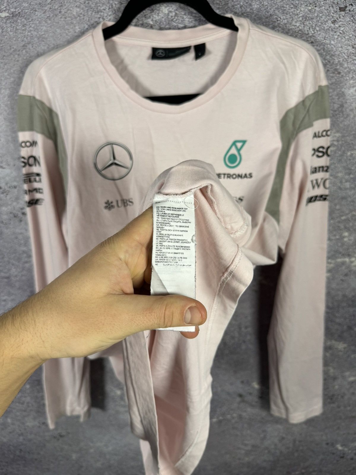 Formula 1 × Hugo Boss × Mercedes-Benz Petronas Mercedes-Benz Formula 1 Team Long Sleeve Large Size US L / EU 52-54 / 3 - 9 Thumbnail