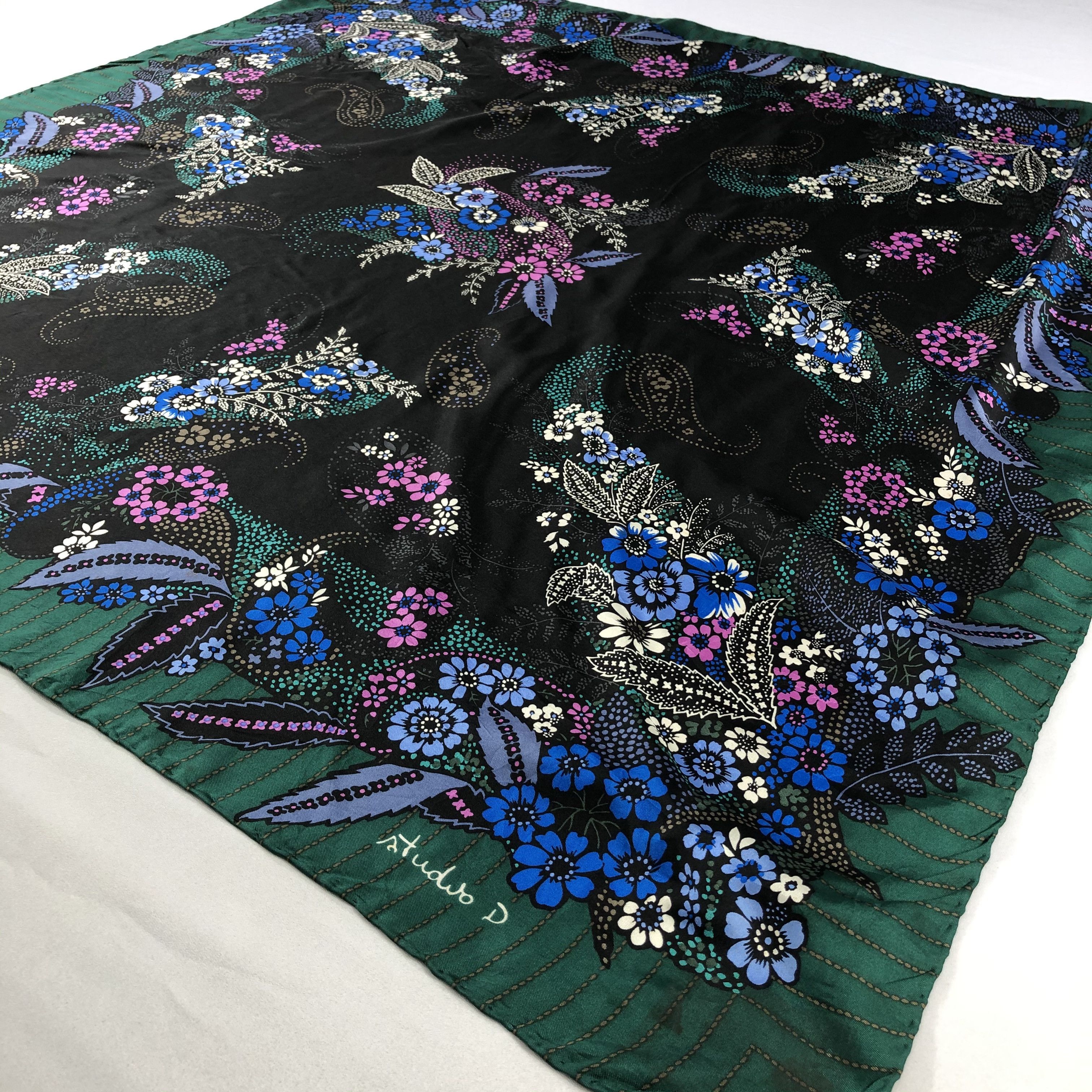 Vintage Vintage Silk Scarf Size ONE SIZE - 3 Thumbnail