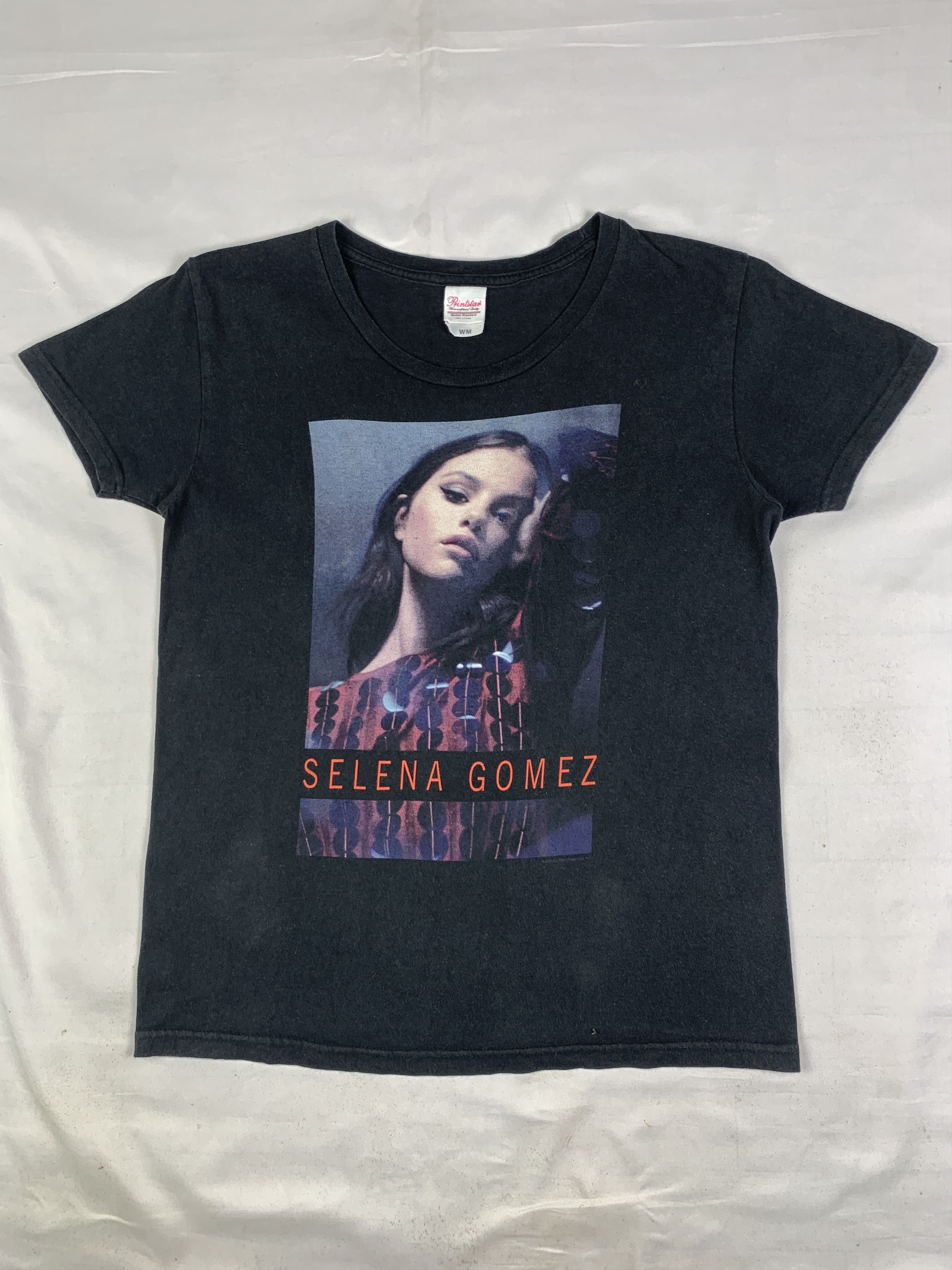 Band Tees 2016 Selena Gomez Black Tour Tee (M) Size M / US 6-8 / IT 42-44 - 1 Thumbnail