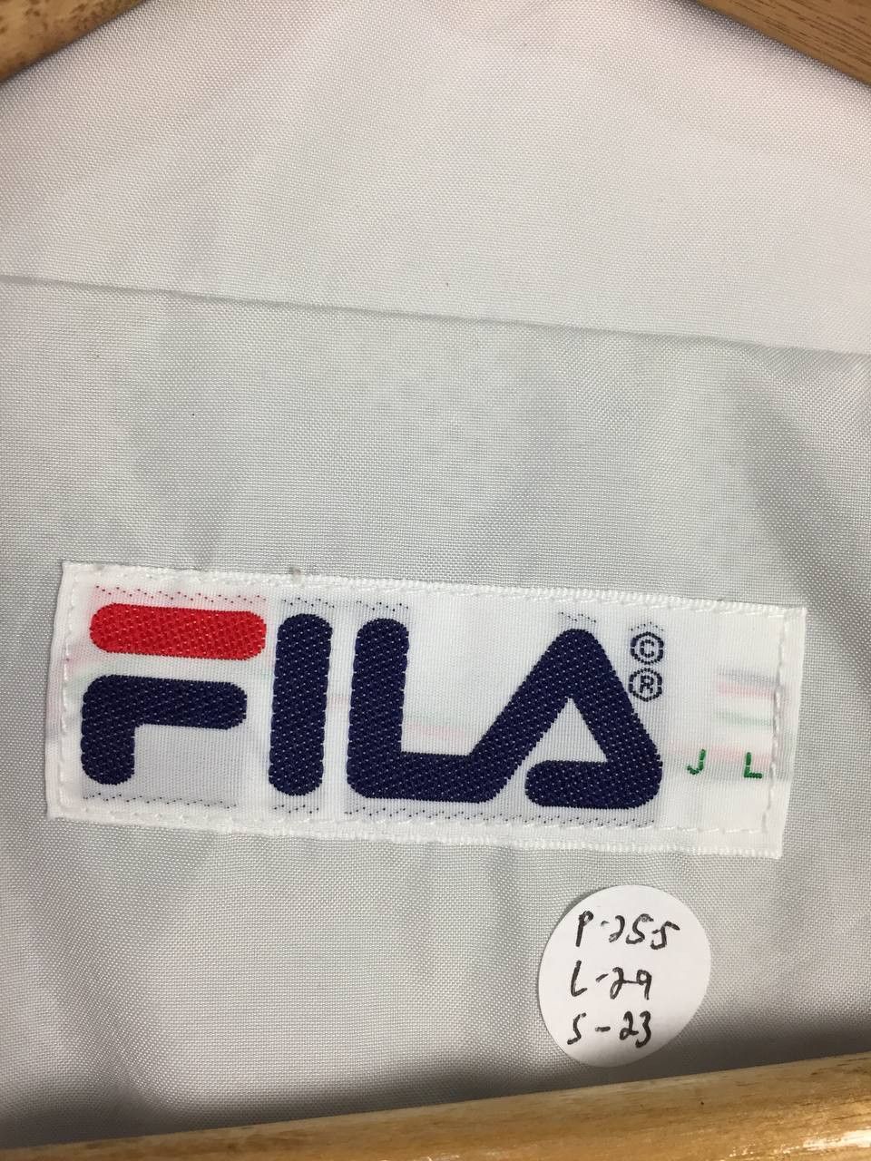 Fila Vtg FILA Biella Italia Side Tape Windbreaker Jacket Size US L / EU 52-54 / 3 - 13 Thumbnail