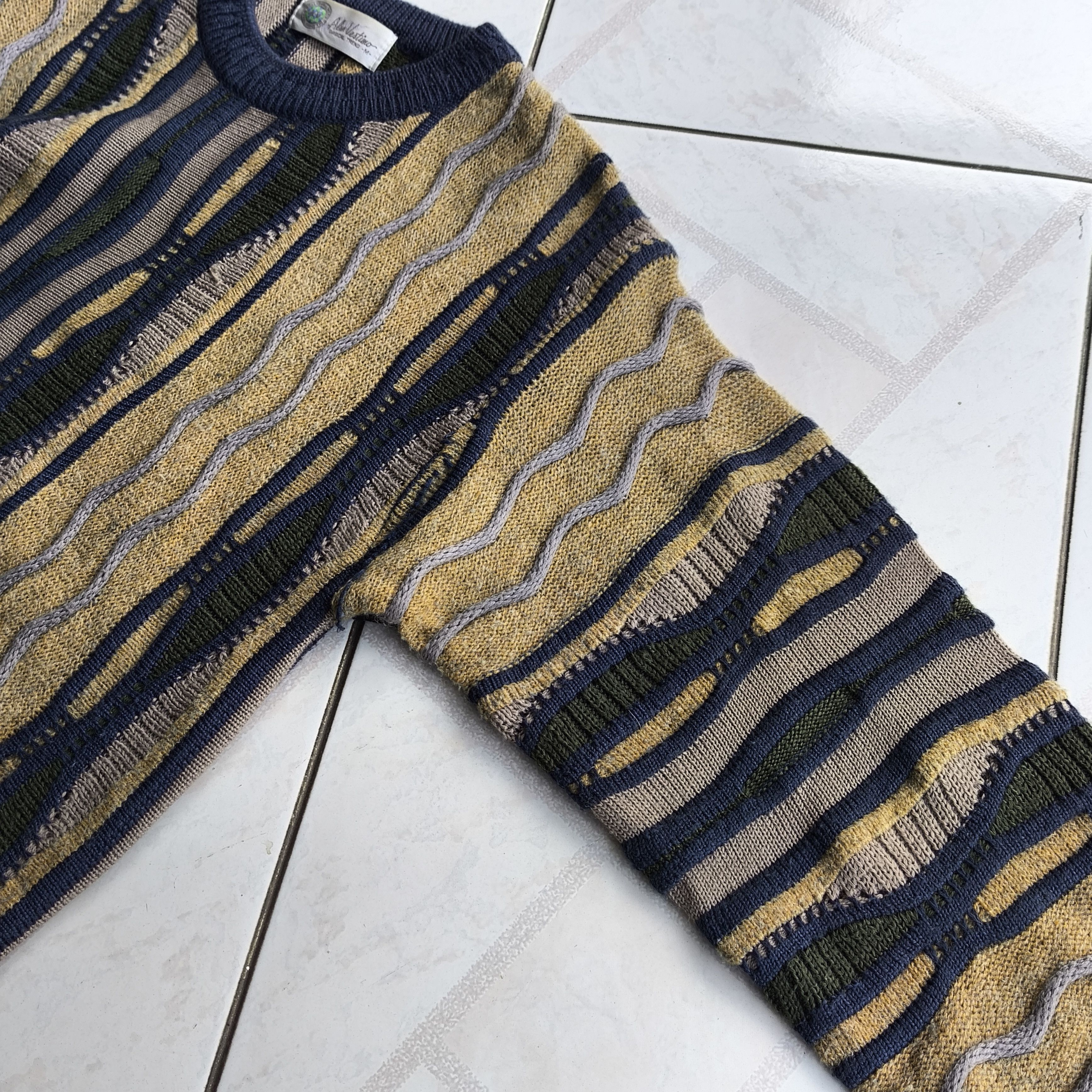 Coogi Alen Vestino Vintage Knitwear Sweater Size US M / EU 48-50 / 2 - 4 Thumbnail