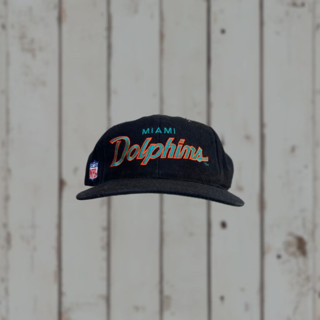 Sports Specialties VINTAGE Sports Specialties Miami Dolphins Black Wool Script Snapback Hat Men One Size Black Dome 90s Football NFL Snapback Mens Size ONE SIZE - 1 Thumbnail