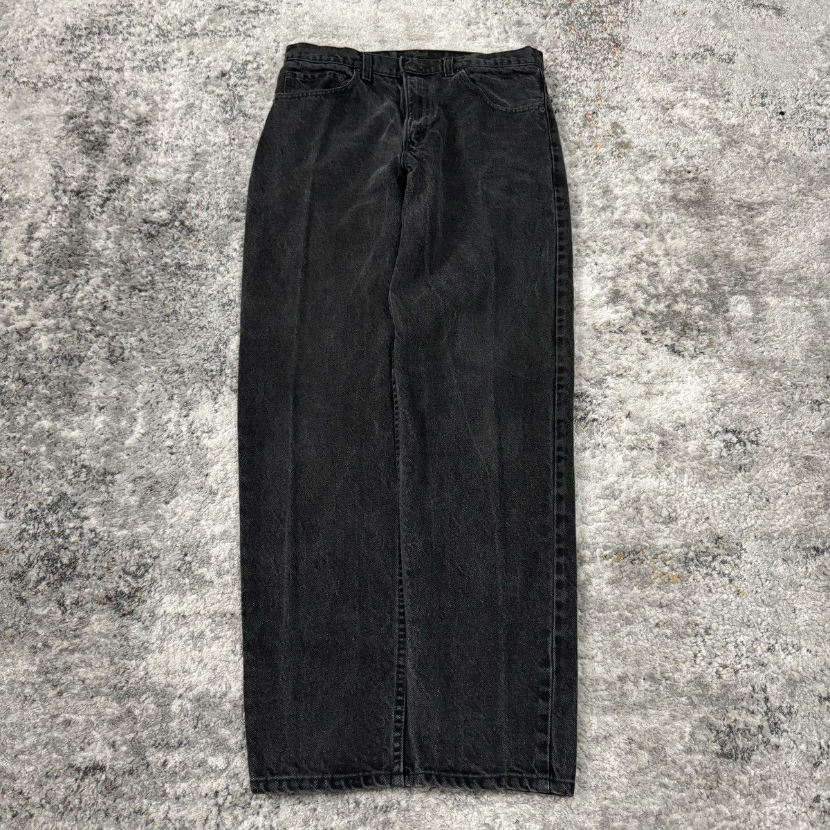 Levi's × StraightFaded × Vintage Vintage 80s Levi’s 550 faded black essential jeans Size US 32 / EU 48 - 2 Thumbnail