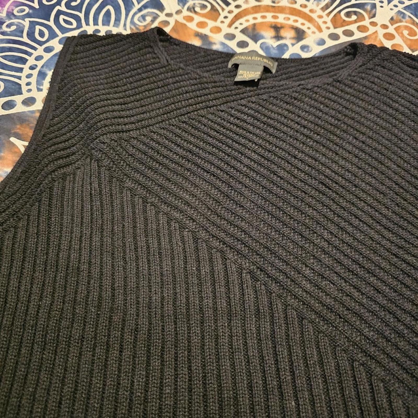 Banana Republic Banana Republic Women's Black Sleeveless Sweater Size L / US 10 / IT 46 - 7 Thumbnail