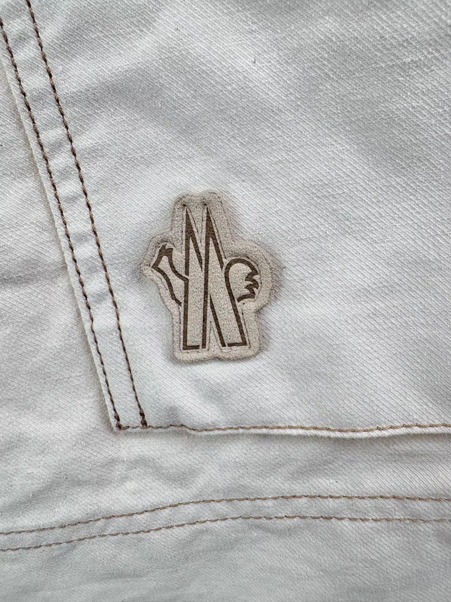 Moncler MONCLER New Beige Shorts Size US 33 - 3 Thumbnail