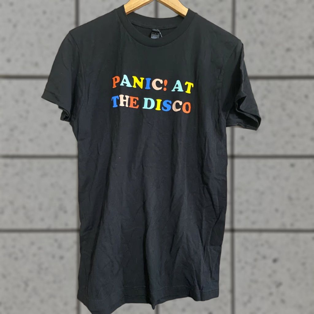 Hot Topic Panic! At The Disco Black Retro Font Hot Topic Medium Shirt Mens Crew Neck Short Sleeve Cotton T-Shirt Size US M / EU 48-50 / 2 - 1 Thumbnail