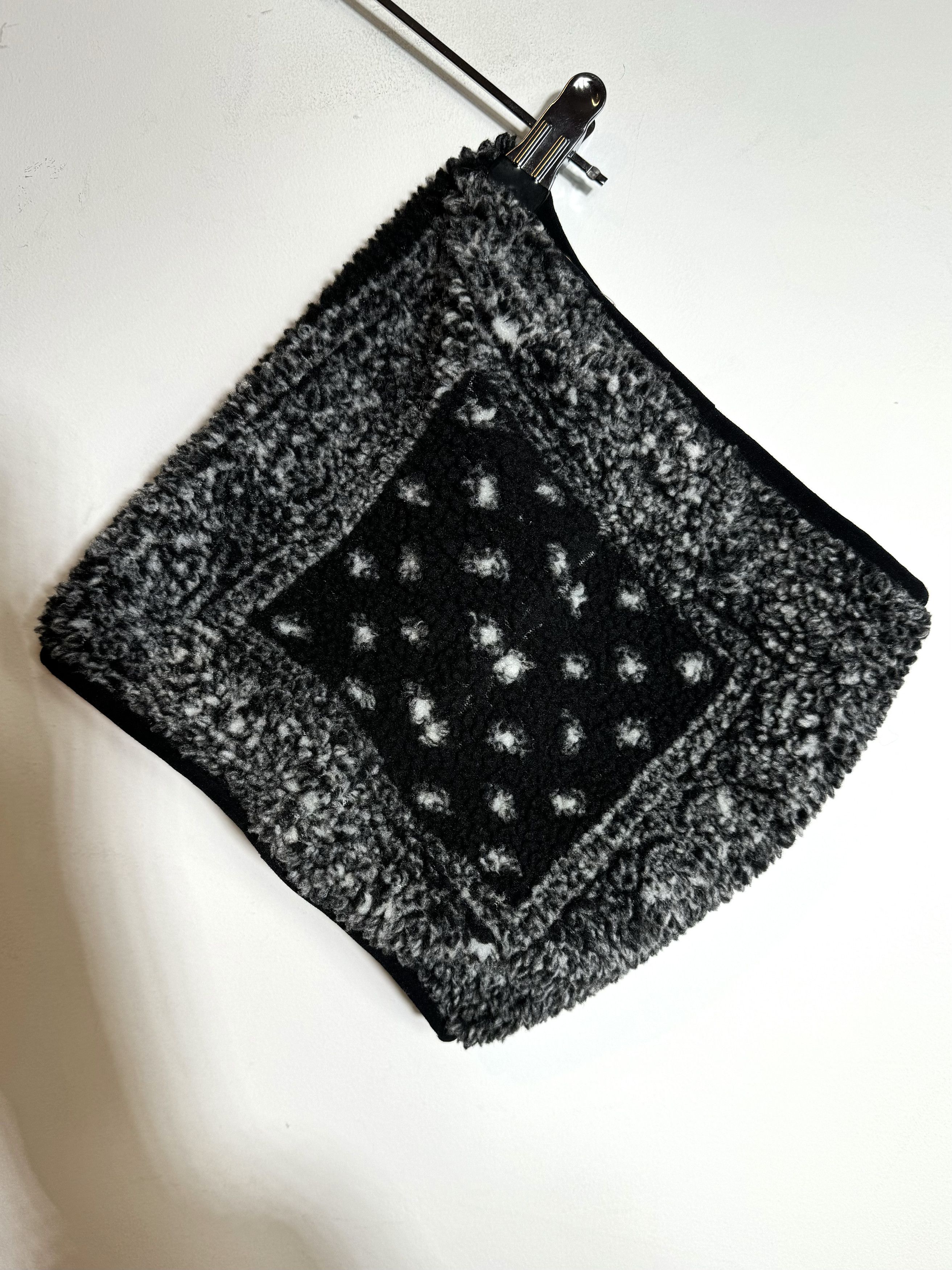 Supreme Bandana Fleece Neck Gaiter