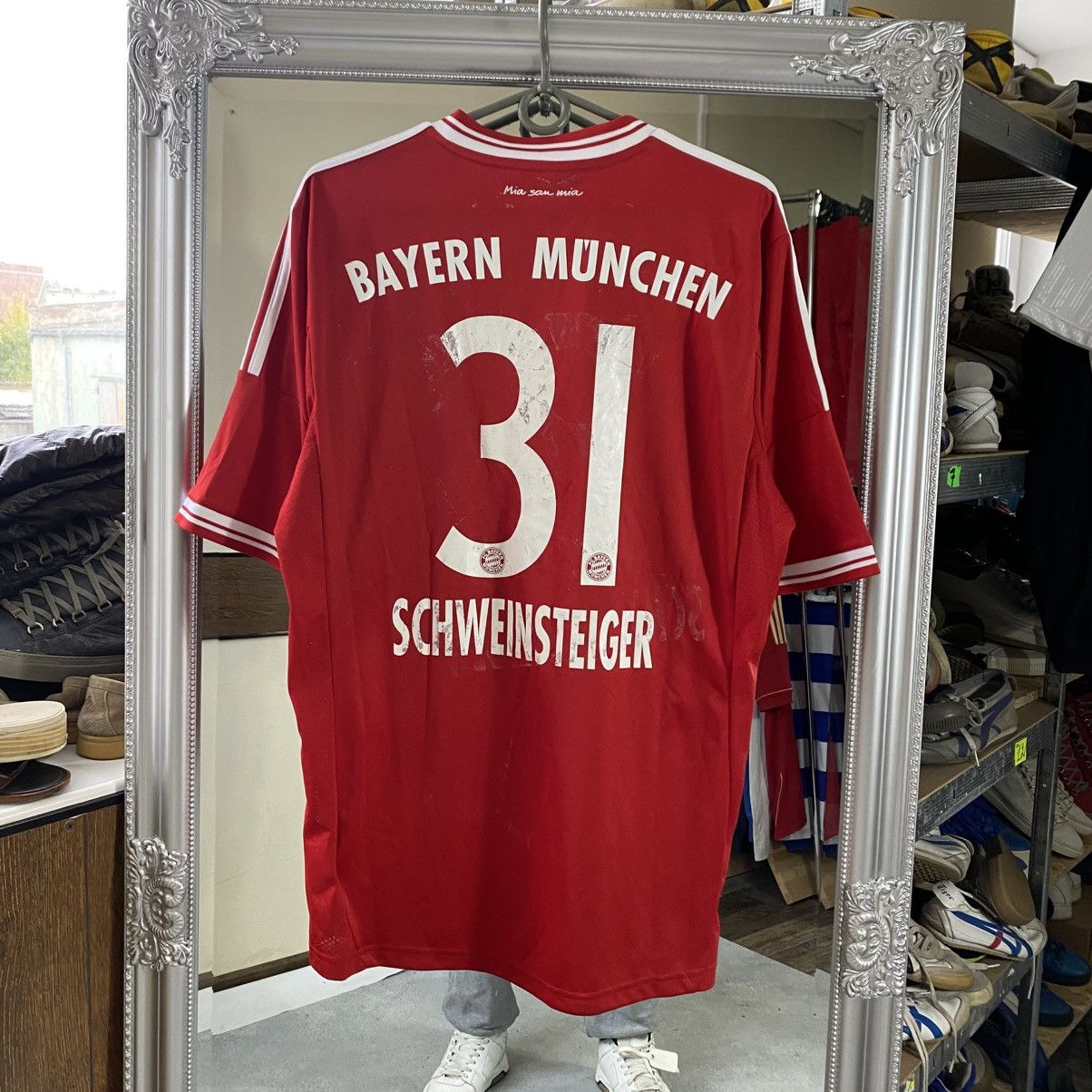 Adidas Vintage Adidas Bayern Munich Soccer jersey 31 Schweinsteiger Size US M / EU 48-50 / 2 - 1 Thumbnail