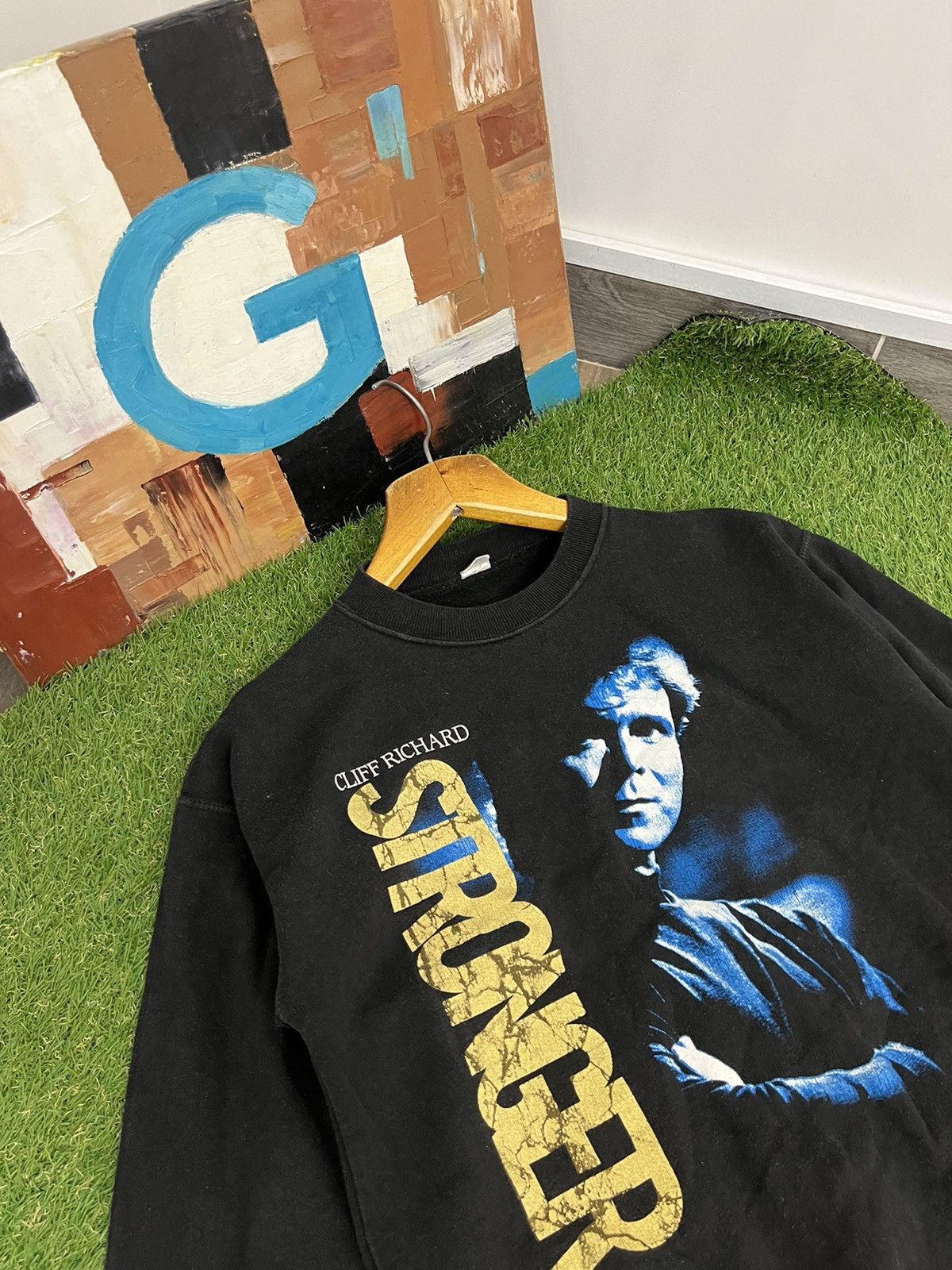 Band Tees × Vintage Vintage Cliff Richard 1990 Europe Tour Crewneck Sweatshirt Size US M / EU 48-50 / 2 - 2 Thumbnail