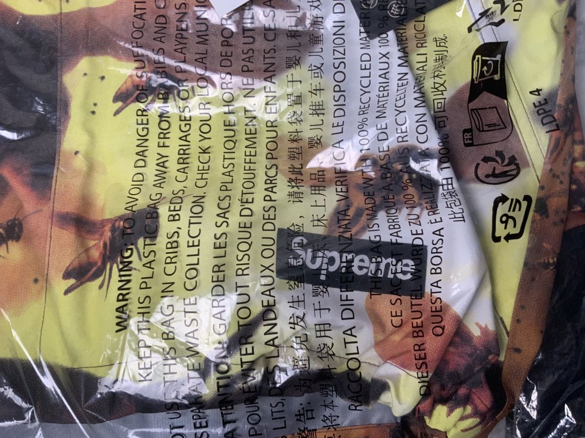 Supreme Supreme Wu-Tang GoreTex Shell Jacket- Large- DEADSTOCK Size US L / EU 52-54 / 3 - 5 Thumbnail