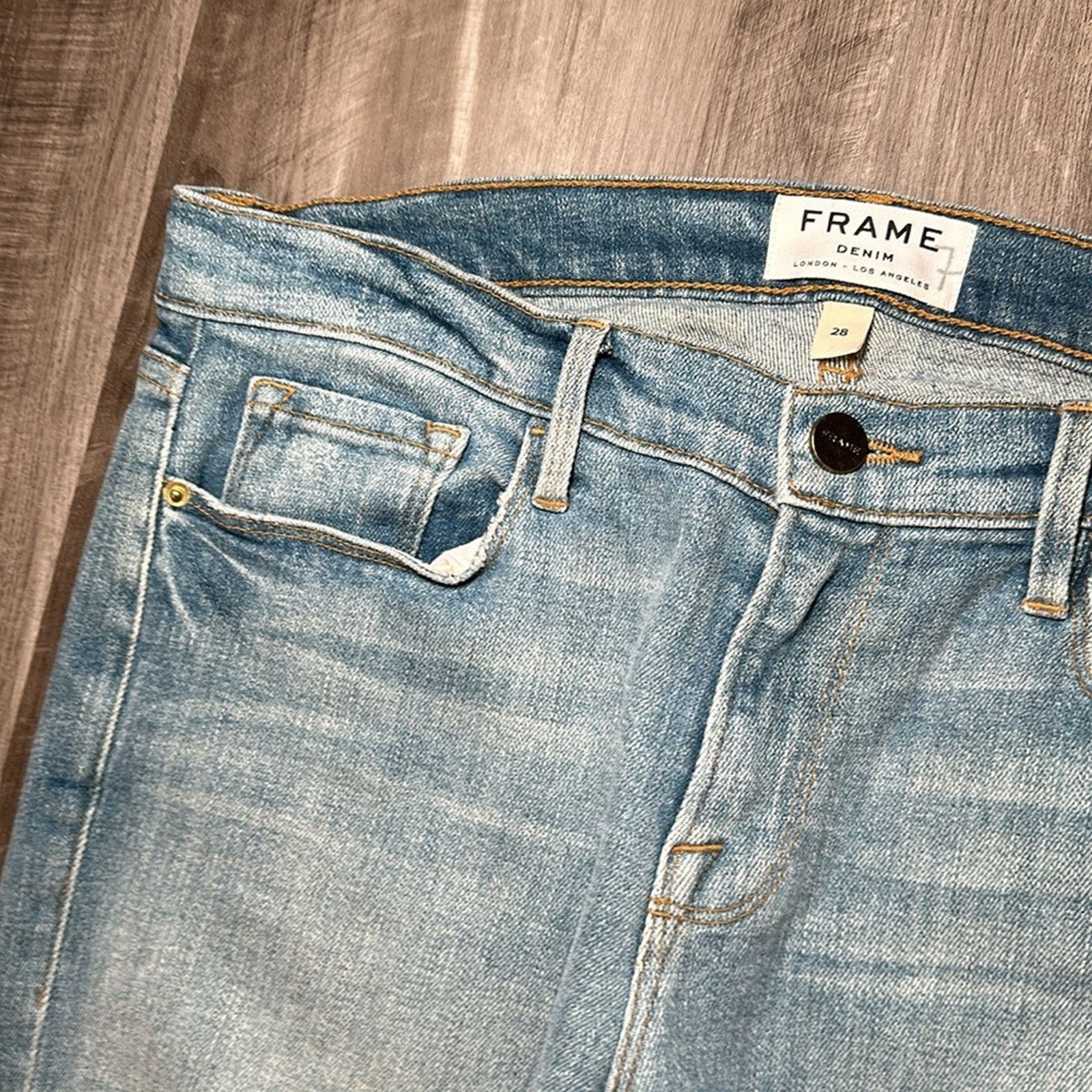 Frame Frame Le Garçon Lucielle Distressed Boyfriend Jeans - 28 Size 28" / US 6 / IT 42 - 6 Thumbnail